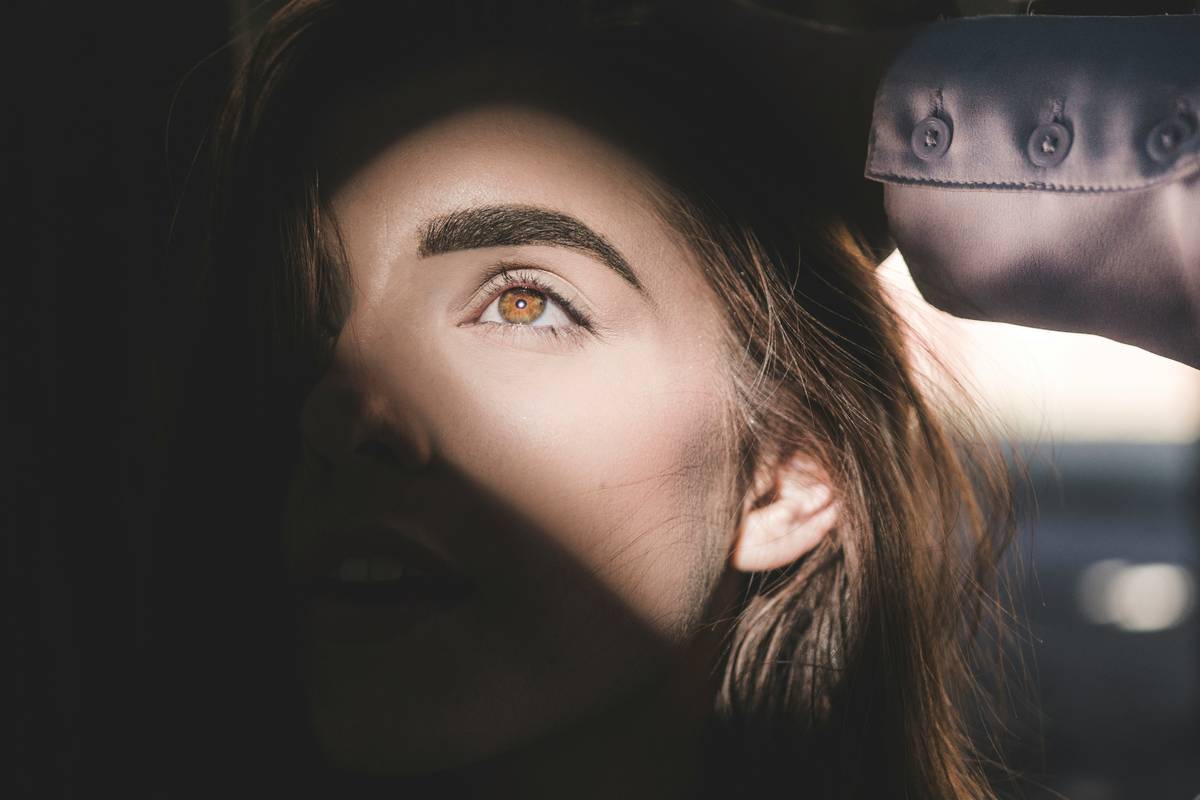 comparison of professional vs at-home eyebrow tinting product results after two weeks