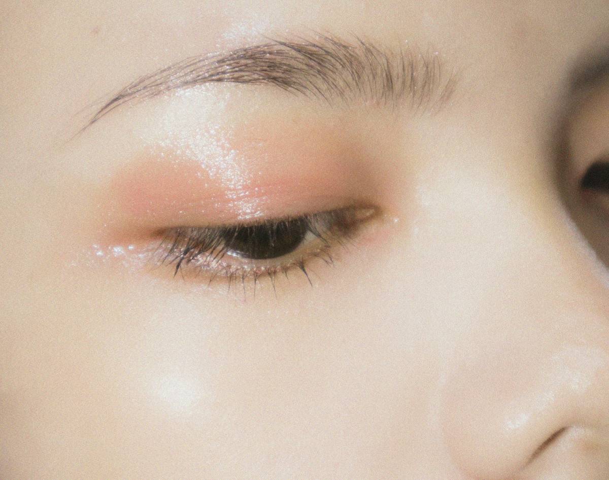comparison of results using brow tinting kit DIY vs drugstore tint wand