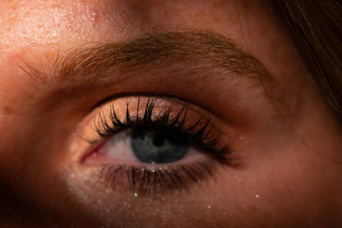 At-Home Brow Color Kit: 7 Proven Tips to Avoid Painful Mistakes